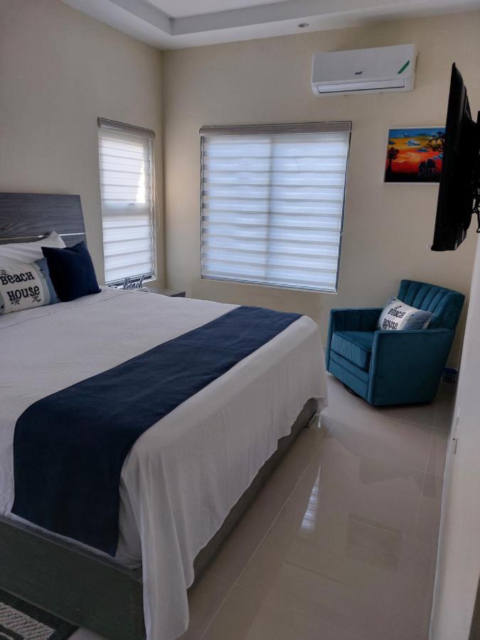 Pyramid Joy, 2 Bedroom Villa, Ocho Rios, Jamaica エクステリア 写真